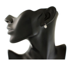 Srebrne kolczyki 925 kwiatuszki z cyrkoniami 1,21g