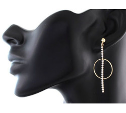 Złote kolczyki kołeczka z pałeczkami