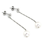 Srebrne kolczyki 925 wiszące z perełką na sztyft