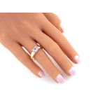 złoty pierścionek bez kamieni