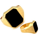 Sygnet ze złota 375 dla mężczyzny z czarnym oczkiem