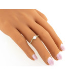 klasyczny złoty pierścionek