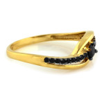 gładki złoty pierścionek