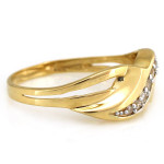 klasyczny złoty pierścionek