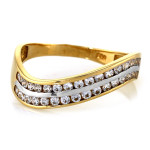 złoty pierścionek bez kamieni