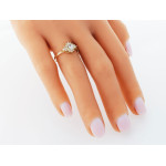 złoty pierścionek bez cyrkonii