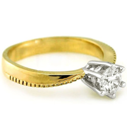 klasyczny złoty pierścionek