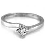 złoty pierścionek bez kamieni