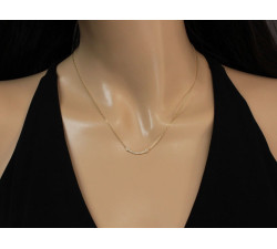 złoty naszyjnik bez kamieni