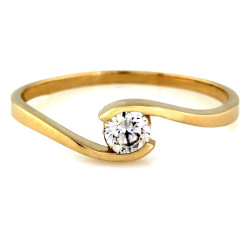 gładki złoty pierścionek