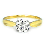 gładki złoty pierścionek