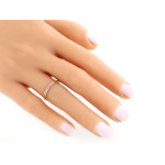 złoty pierścionek bez kamieni