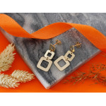 Złote kolczyki wkrętki