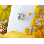 złoty naszyjnik z topazem