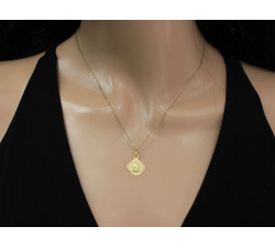 złota zawieszka medalik