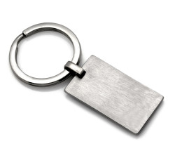 Stylowy brelok ze stali z dekoracyjną blaszką w greckim wzorze do grawerunku