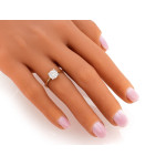 złoty pierścionek bez cyrkonii