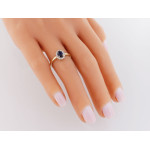 złoty pierścionek bez cyrkonii