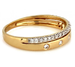 klasyczny złoty pierścionek