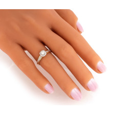 złoty pierścionek bez kamieni