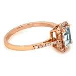 złoty pierścionek bez kamieni