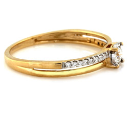 gładki złoty pierścionek