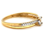 gładki złoty pierścionek