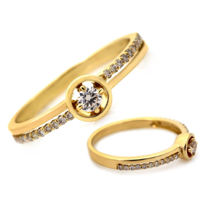 złoty pierścionek bez cyrkonii