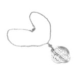 Wyjątkowy naszyjnik z czystego srebra z dużym dekoracyjnym wisiorkiem