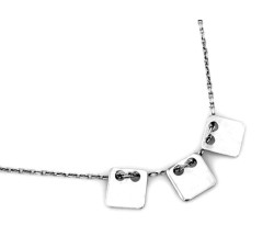Elegancki naszyjnik srebrny 925 z trzema geometrycznymi zawieszkami kwadraty