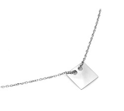 Naszyjnik celebryta ze srebra 925 z zawieszką w formie kwadracika.