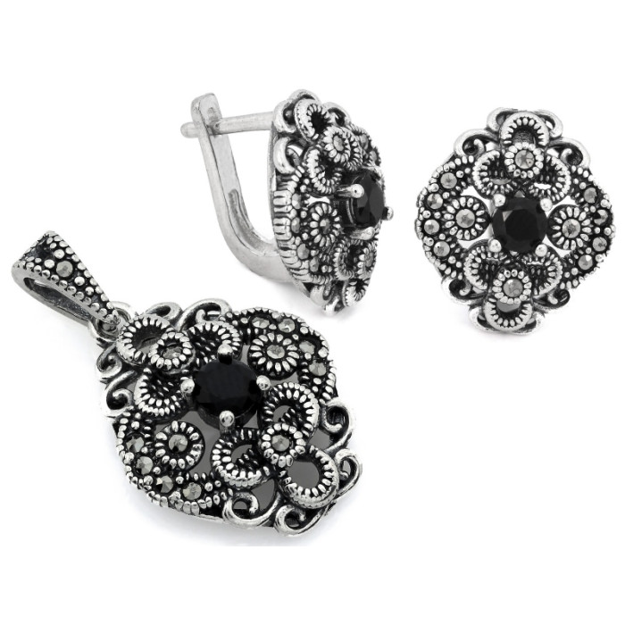 zestaw biżuterii srebrny ze stalą