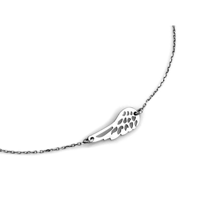 Elegancki naszyjnik srebrny 925 typu celebrytka z ażurowym motywem skrzydła