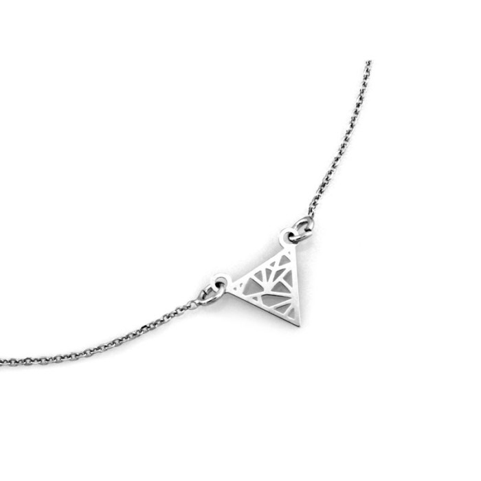 Naszyjnik srebrny 925 z ażurowym trójkątem