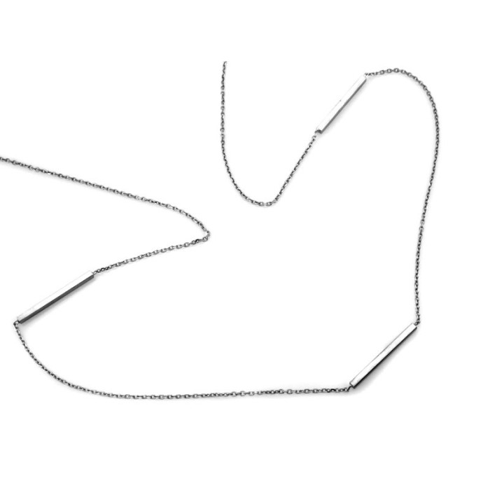 Srebrny naszyjnik 925 celebrytka z trzema minimalistycznymi detalami
