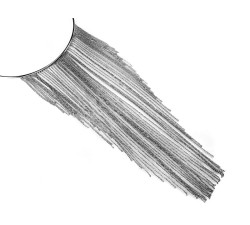 Elegancki srebrny choker z ozdobnymi wiszącymi łańcuszkami