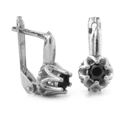Srebrne kolczyki 925 z czarnym oczkiem na angielskie zapięcie