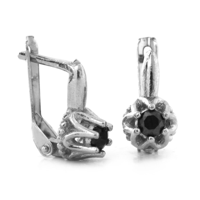 Srebrne kolczyki 925 z czarnym oczkiem na angielskie zapięcie