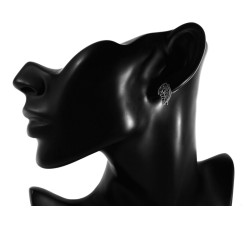 Stylowe srebrne kolczyki damskie pr 925 angielskie z czarnymi kamieniami