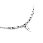 Stylowy srebrny naszyjnik z krzyżem i błyszczącymi białymi cyrkoniami