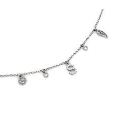 Srebrny naszyjnik 925 z zwisającą literą S skrzydłem oraz koniczynką