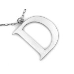 Modny naszyjnik srebrny z dużą literą D stylowa celebrytka