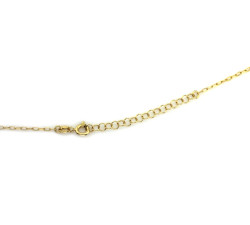 Srebrny naszyjnik z pozłacaną literą K gładki styl celebrytka