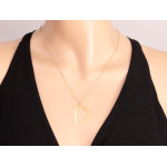 Srebrny pozłacany naszyjnik 925 z dużą literą D nowoczesny wzór celebrytka