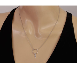 Łańcuszek 925 srebrny klasyczny zdobiony okrągłą zawieszką ze skrzydłem na prezent