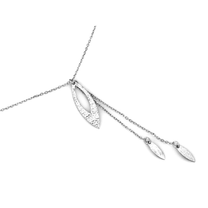 Łańcuszek srebrny  925 z długim subtelnym wyraźnym wisiorem w kształcie liścia