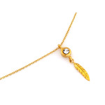 Srebrny 925 naszyjnik pozłacany z wiszącym piórkiem zdobionym białą cyrkonią