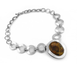 Naszyjnik srebrny 925 z brązowym dużym kamieniem o okazałym wzorze