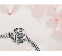 Srebrny charms kulka na bransoletkę listki gałązka z cyrkoniami 