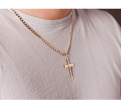 złoty krzyżyk na łańcuszek